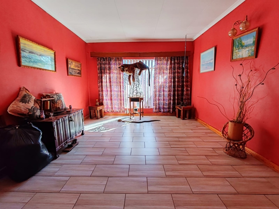 4 Bedroom Property for Sale in Dassie Rand North West
